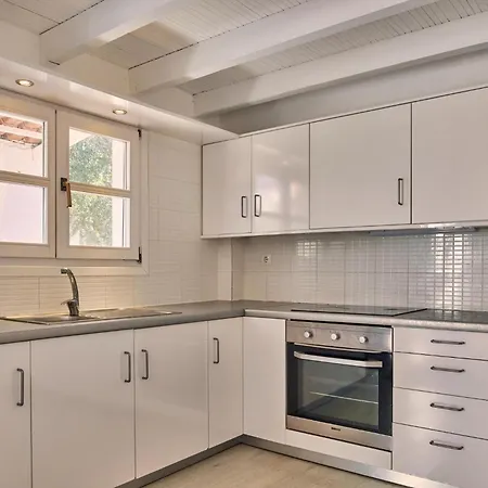 Erato Periyali Villa