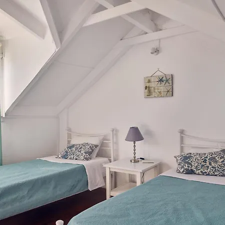 Erato Periyali Villa *